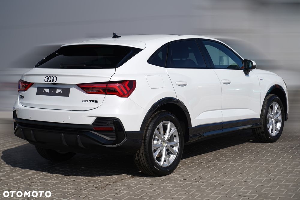 Audi Q3 Sportback 35 TFSI mHEV S-Line S tronic - 5