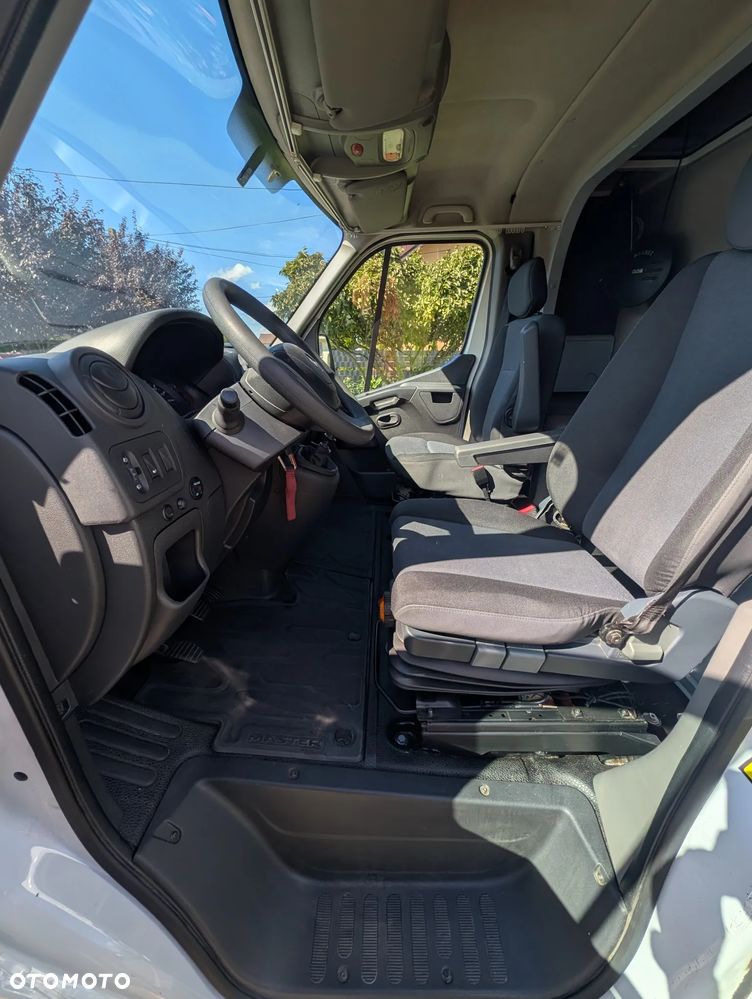 Renault Master - 10