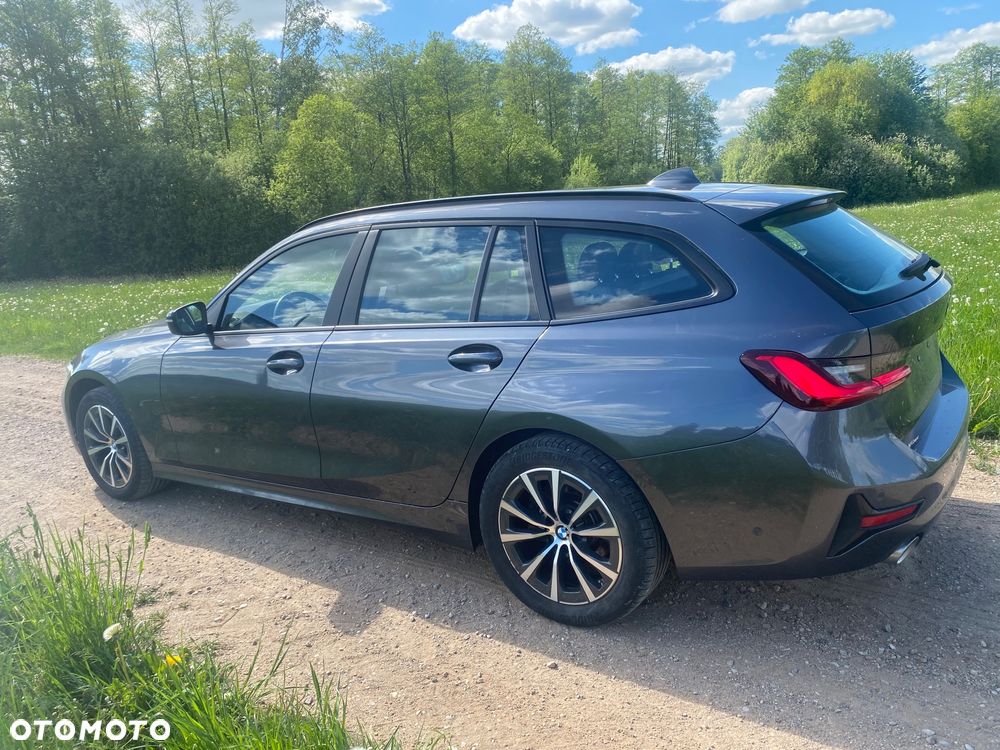 BMW Seria 3 318i - 2