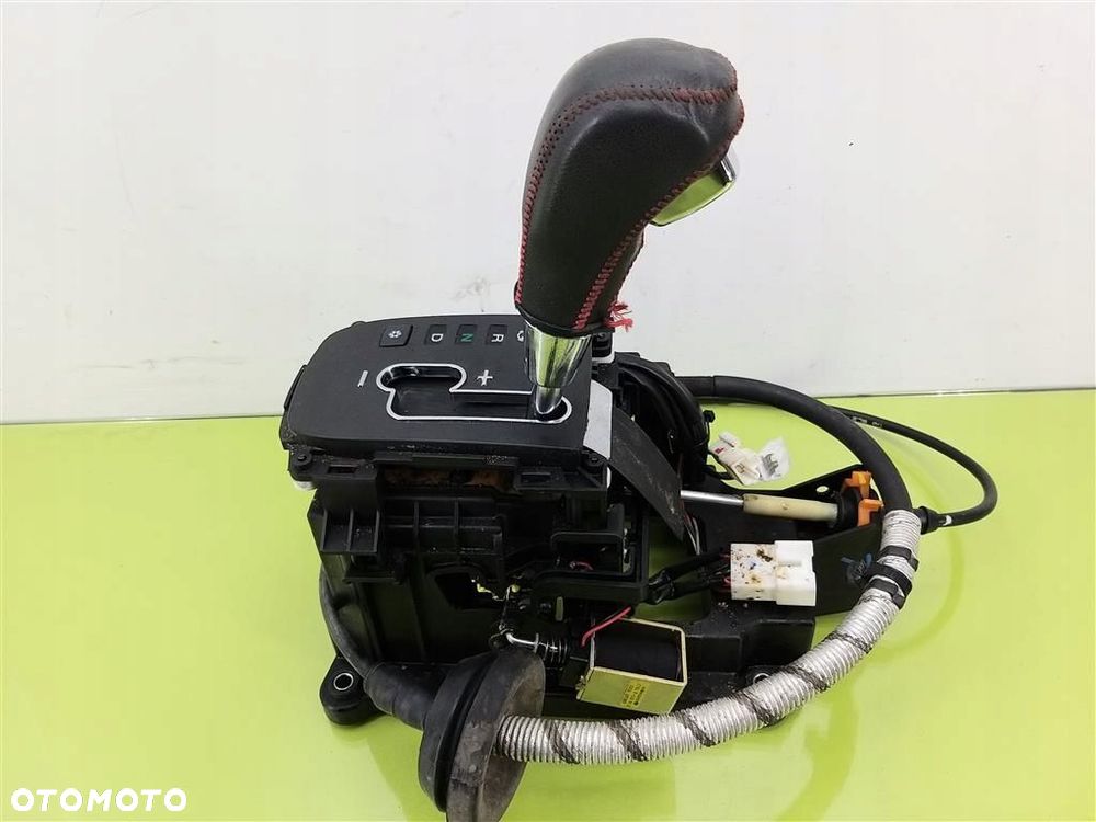 Mechanizm zmiany biegów lewarek Chevrolet Epica II 2006-2012 2,0 D - 1