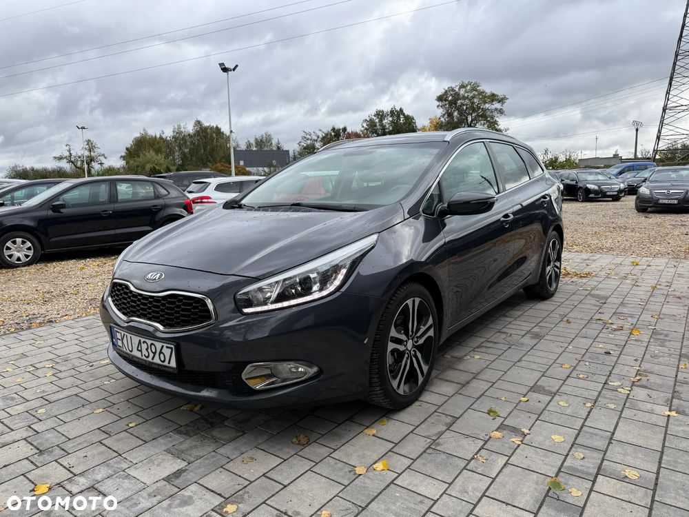 Kia Ceed 1.6 CRDi SCR L - 11