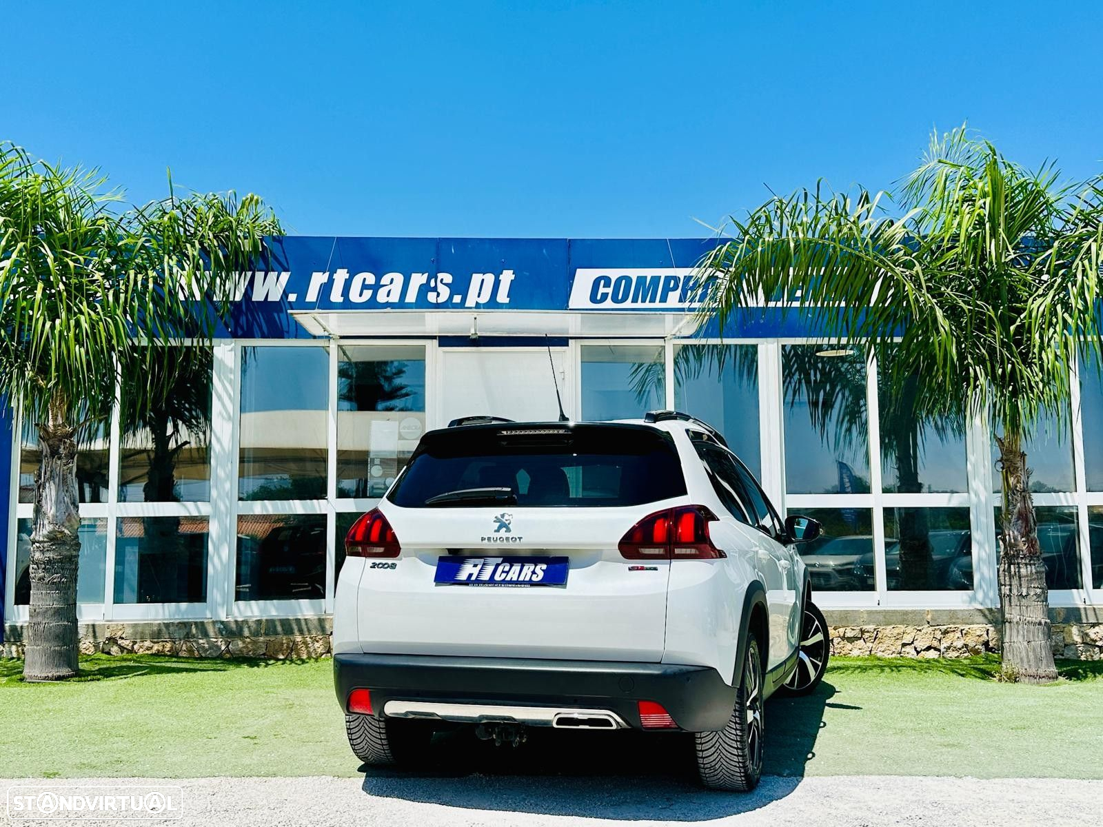 Peugeot 2008 1.2 PureTech GT Line - 6