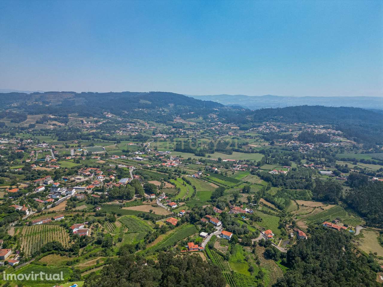 Terreno à venda em Anais, Ponte de Lima - 1700m² - Grande imagem: 2/5