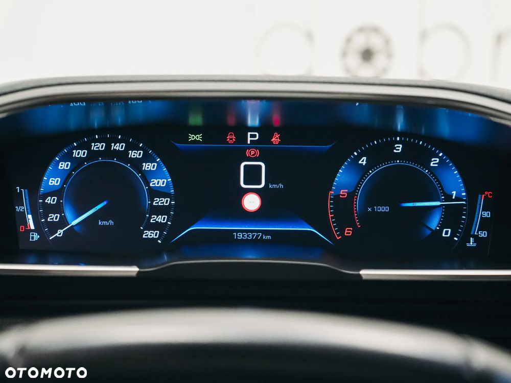 Peugeot 508 1.5 BlueHDi Allure S&S EAT8 - 26