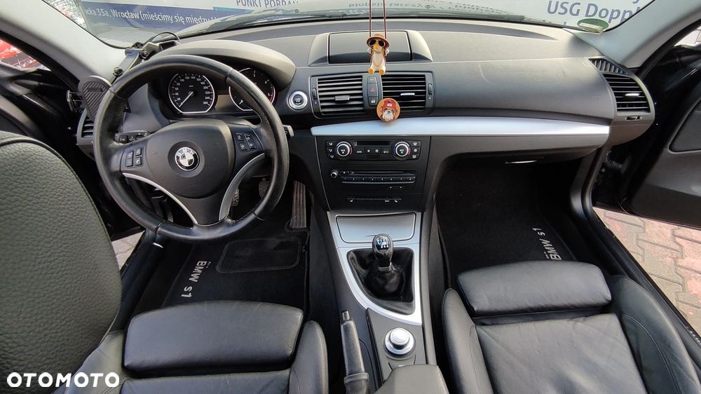 BMW Seria 1 - 12