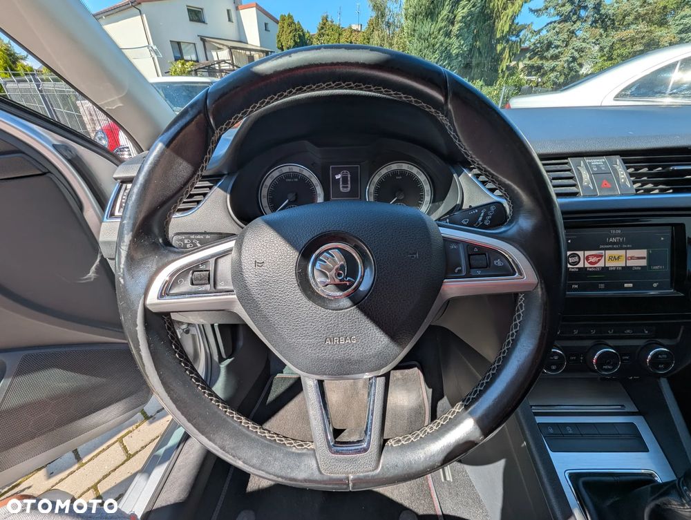 Skoda Octavia 2.0 TDI Edition - 15