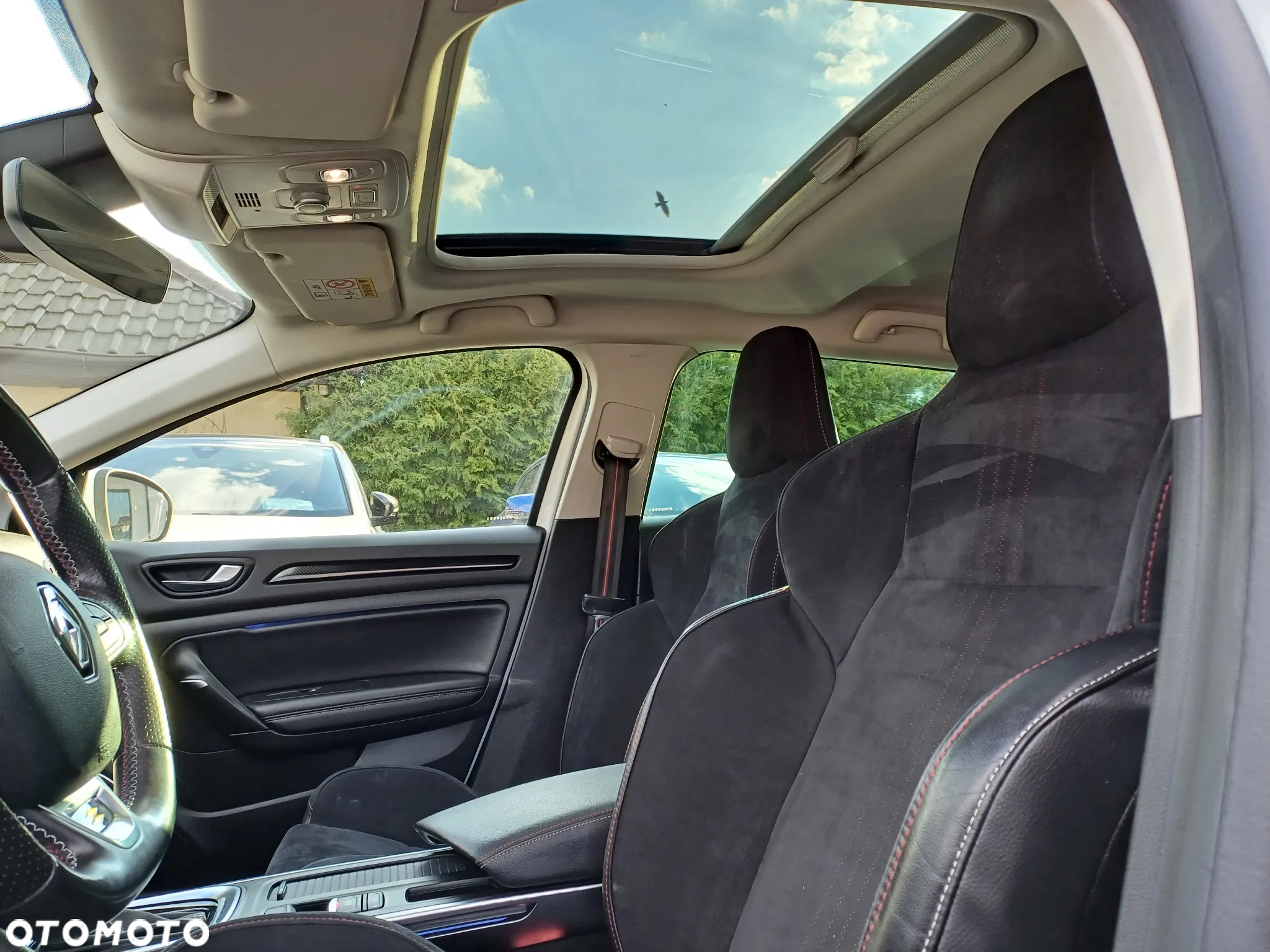 Renault Megane Grandtour E-TECH Plug-in 160 R.S LINE - 14