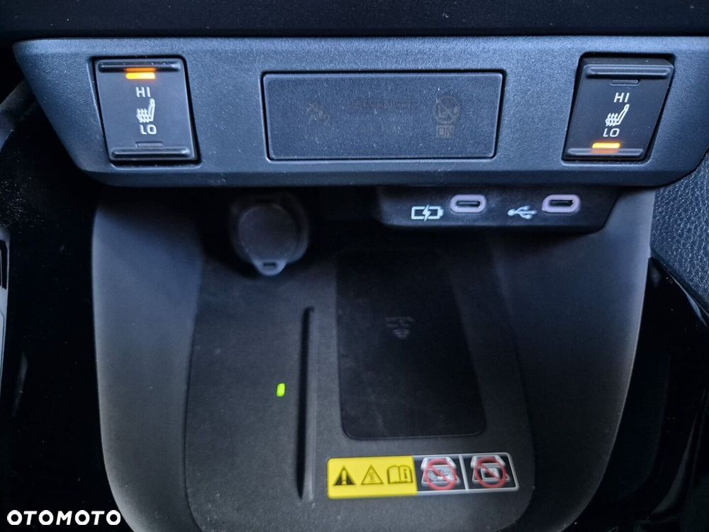 Toyota Yaris Hybrid 1.5 Style - 23