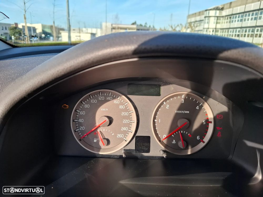 Volvo V50 2.0 D Nível 2 - 12