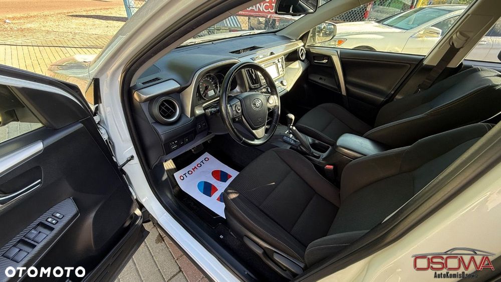 Toyota RAV4 - 23