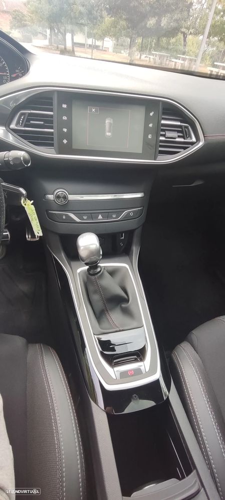 Peugeot 308 PureTech 130 Stop & Start GT-Line Edition - 23