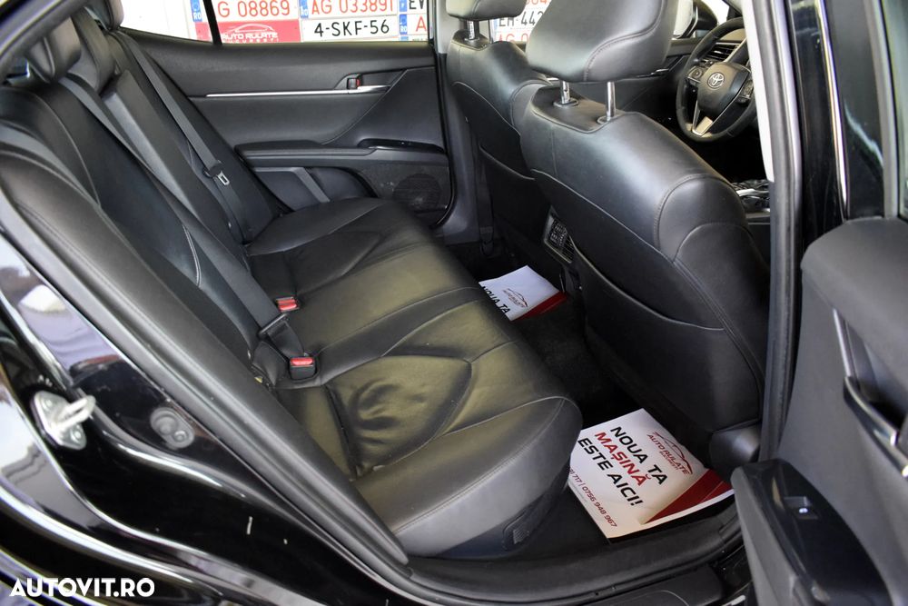 Toyota Camry Business Edition - 8