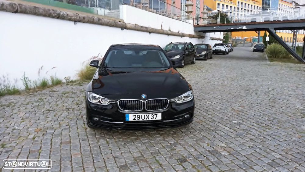 BMW 330 e iPerformance Advantage - 2