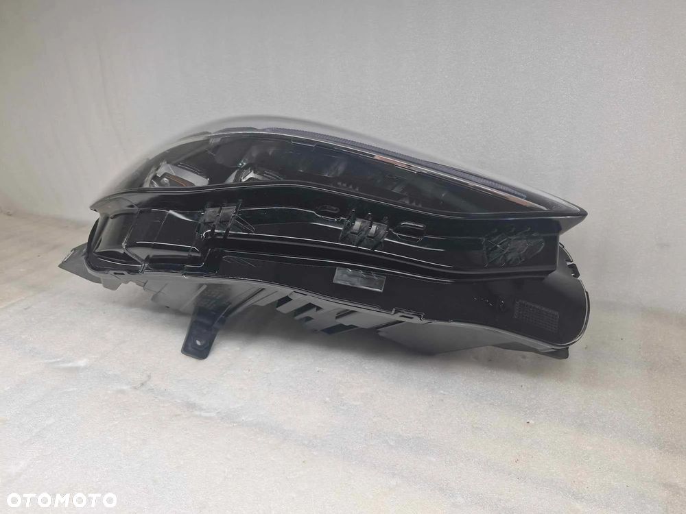 MG HS EHS LAMPA PRAWA PRZÓD 11434082 - 7