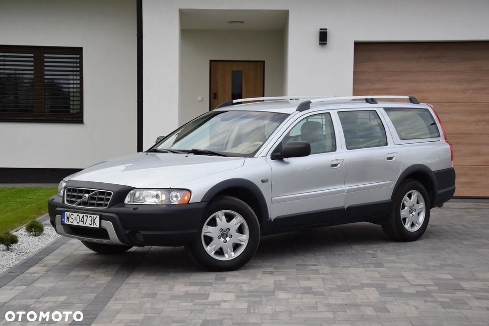 Volvo V70 2.5T AWD Summum - 1