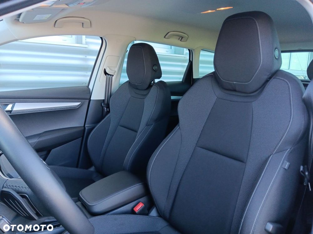 Skoda Karoq 1.5 TSI ACT Edition 130 DSG - 12