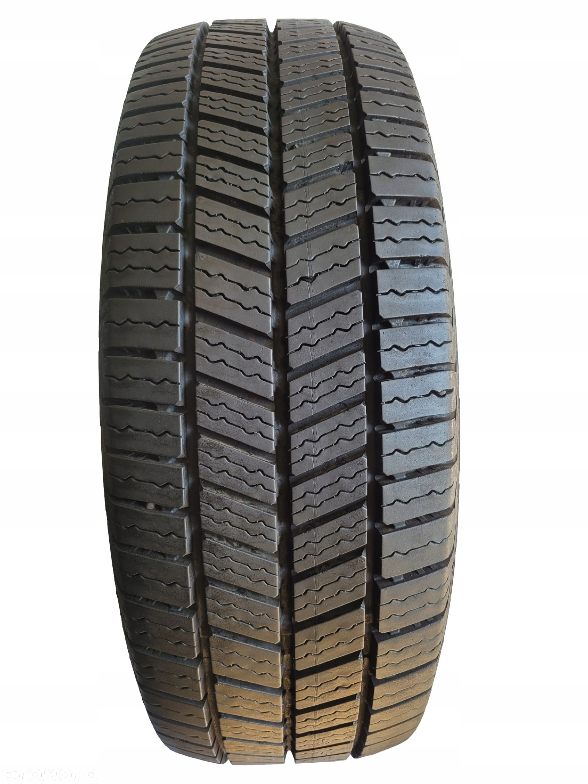 Continental vancontact a/s ultra 215/65 R16C 109/107T 9,5mm 2022 - 2