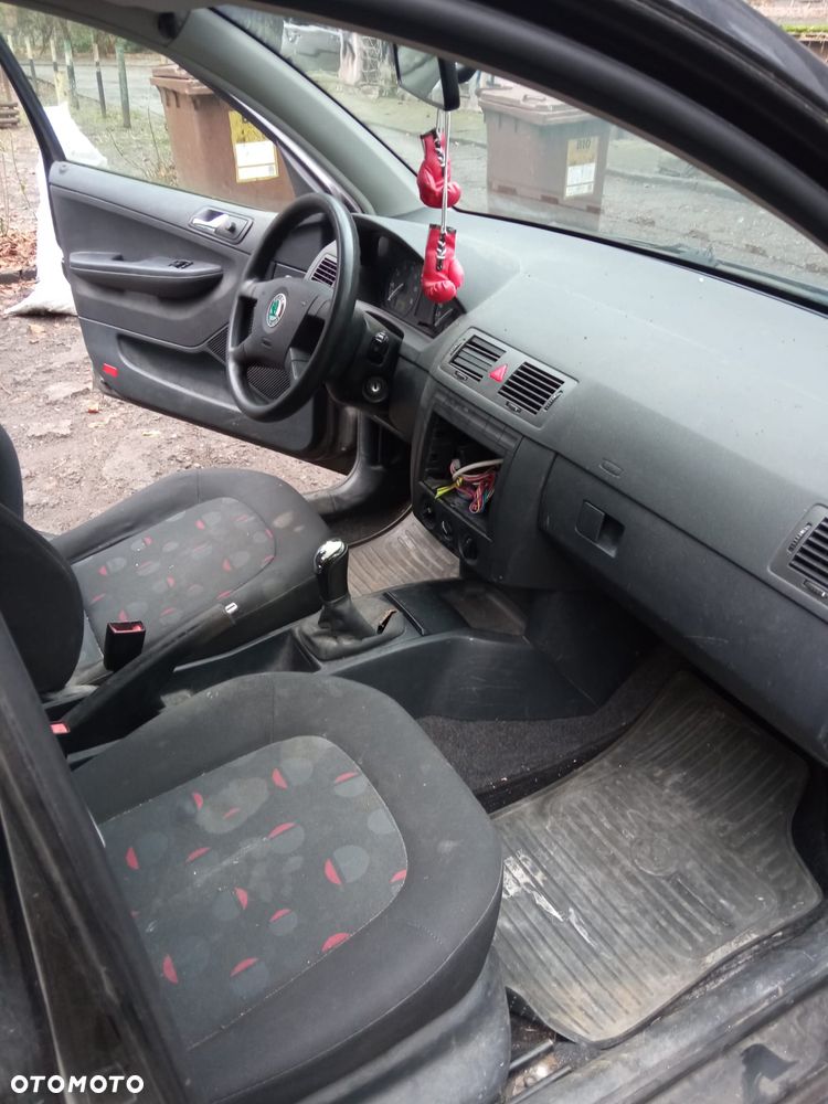 Skoda Fabia 1.4 16V Choice - 4