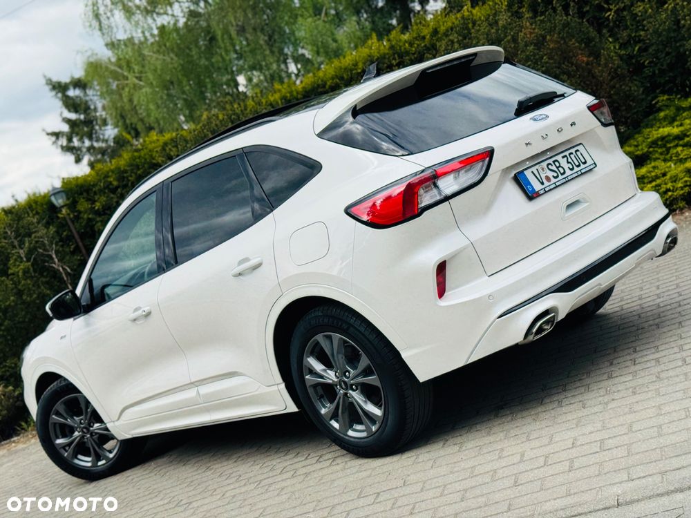 Ford Kuga 1.5 EcoBoost FWD ST-Line - 18