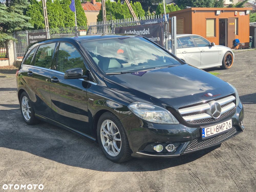Mercedes-Benz Klasa B 200 CDI (BlueEFFICIENCY) 7G-DCT - 2
