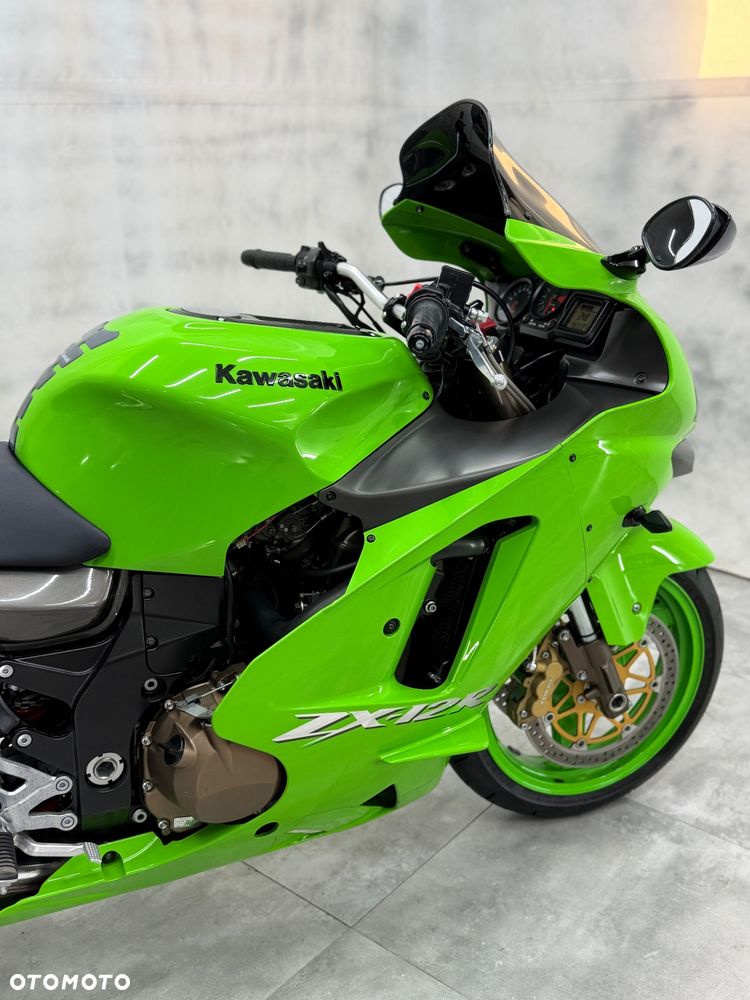 Kawasaki ZXR - 18