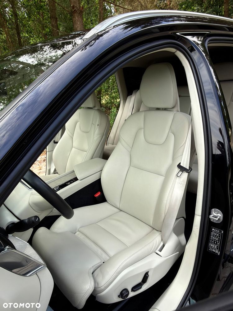 Volvo XC 60 - 23