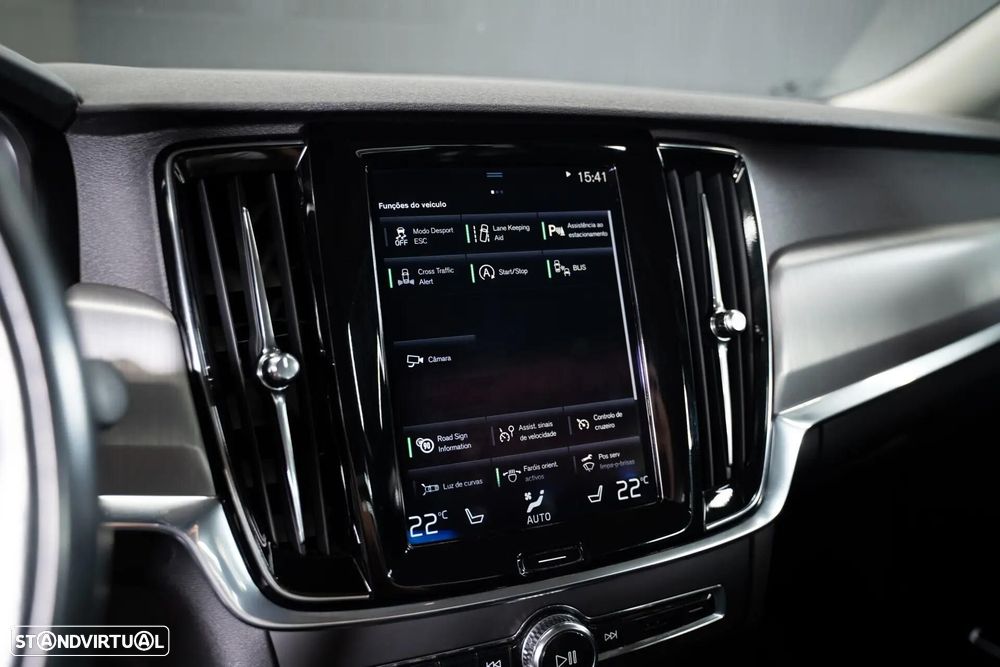 Volvo S90 2.0 D4 Momentum Geartronic - 28