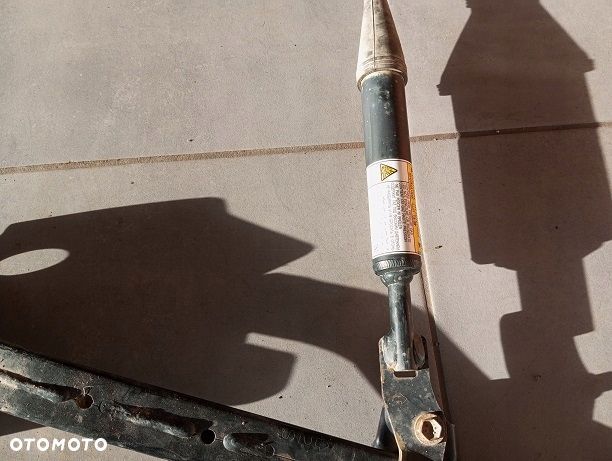 Stabilizator Lexus IS 200T IS300 2018r. - 2