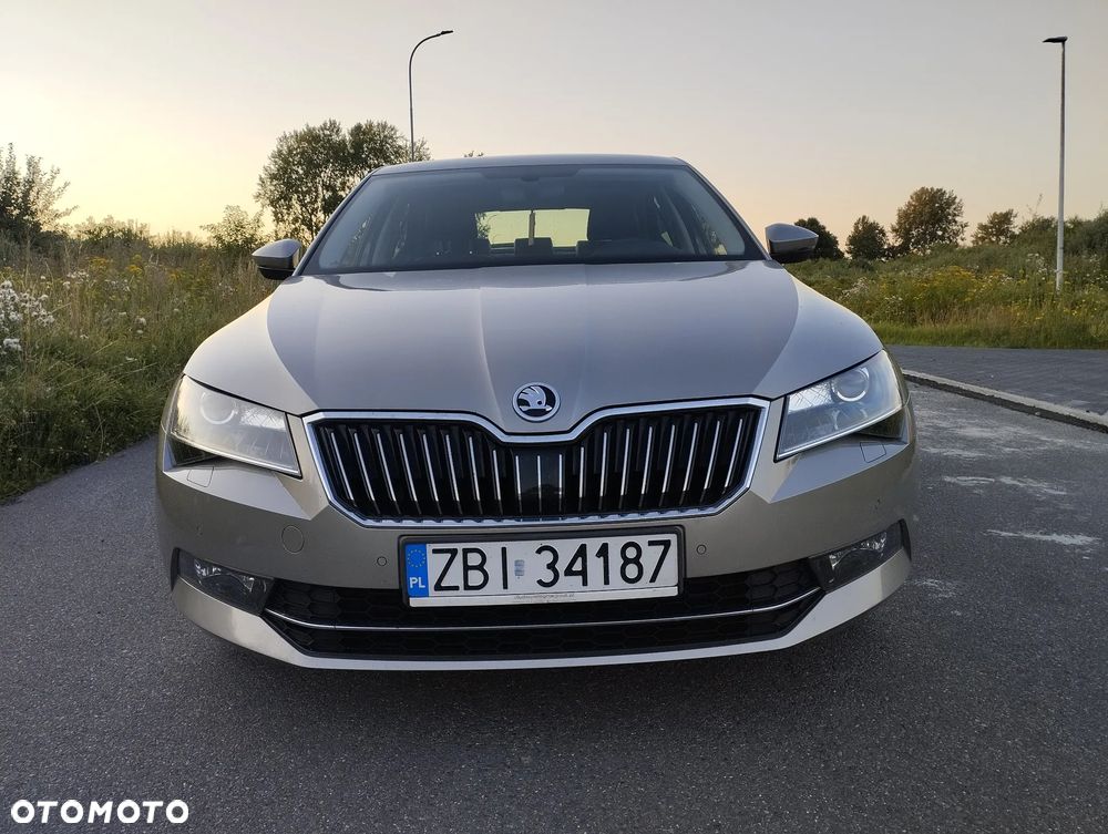 Skoda Superb 1.6 TDI Style Greenline - 2