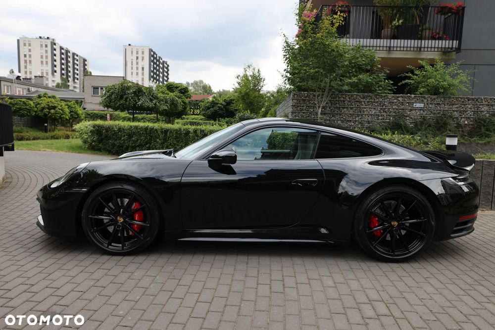 Porsche 911 Carrera S - 16