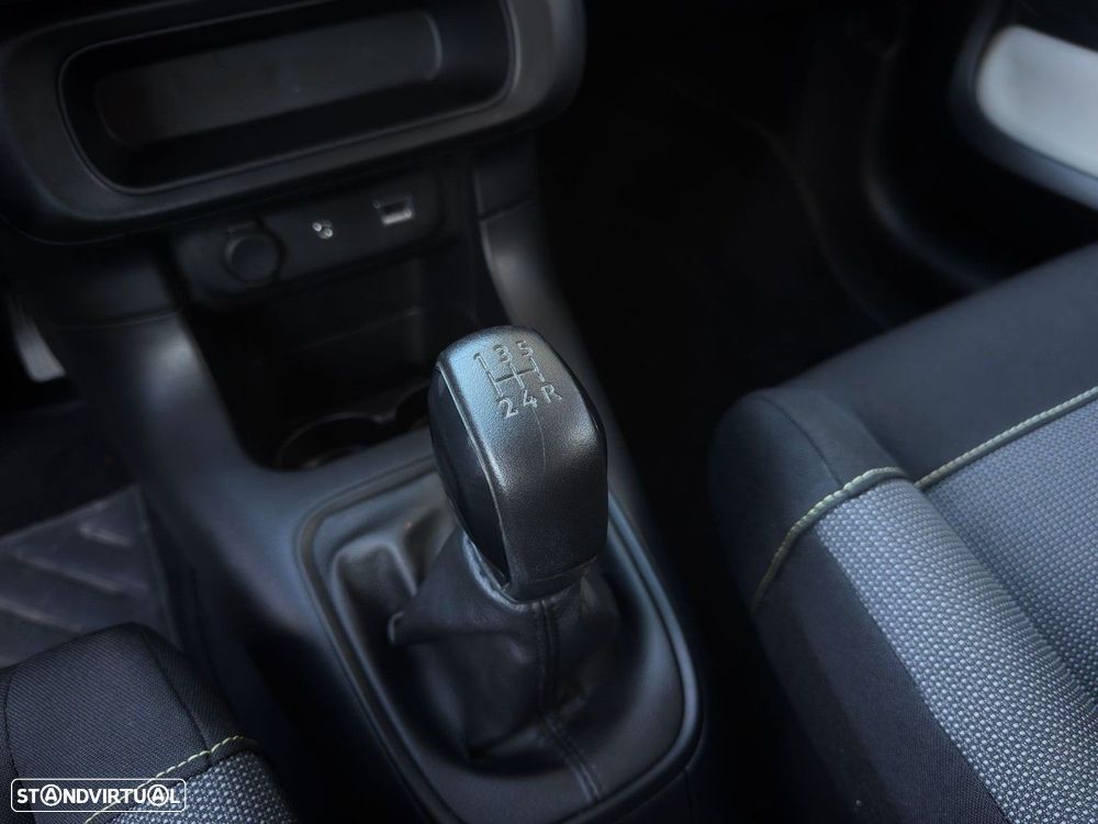 Citroën C3 1.2 PureTech Collection - 19