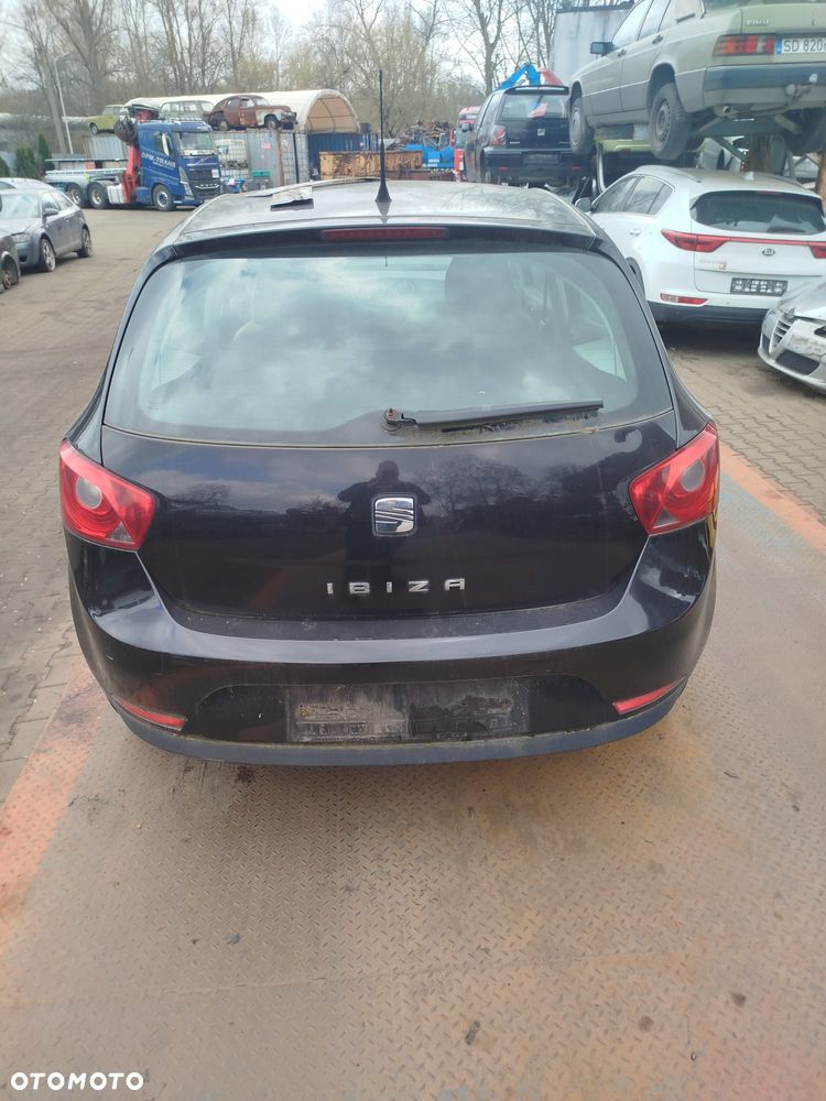 Seat Ibiza 4 na części. - 8