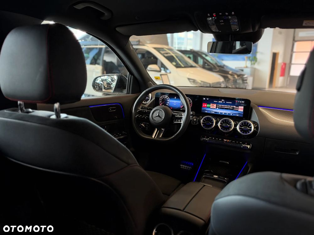 Mercedes-Benz GLA 200 mHEV AMG Line 7G-DCT - 5