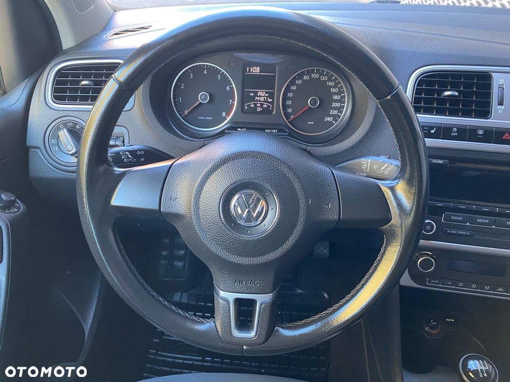 Volkswagen Polo - 18