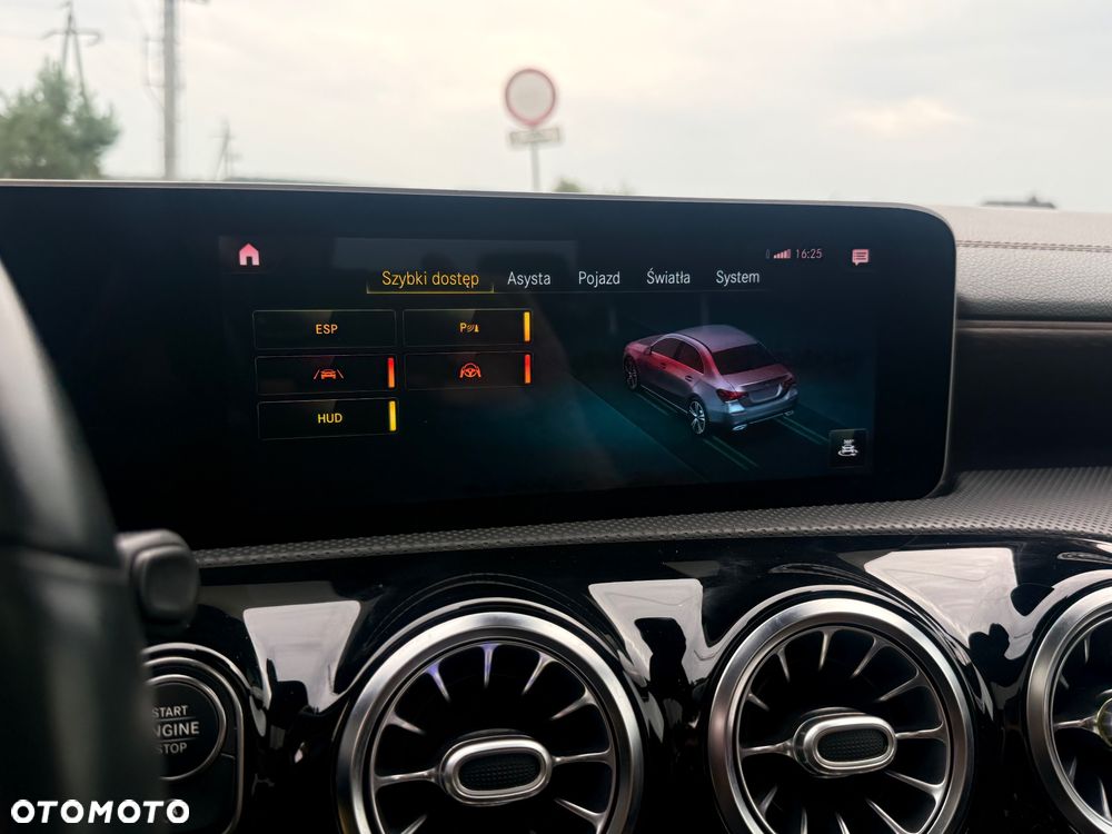 Mercedes-Benz Klasa A 220 AMG Line 7G-DCT - 22