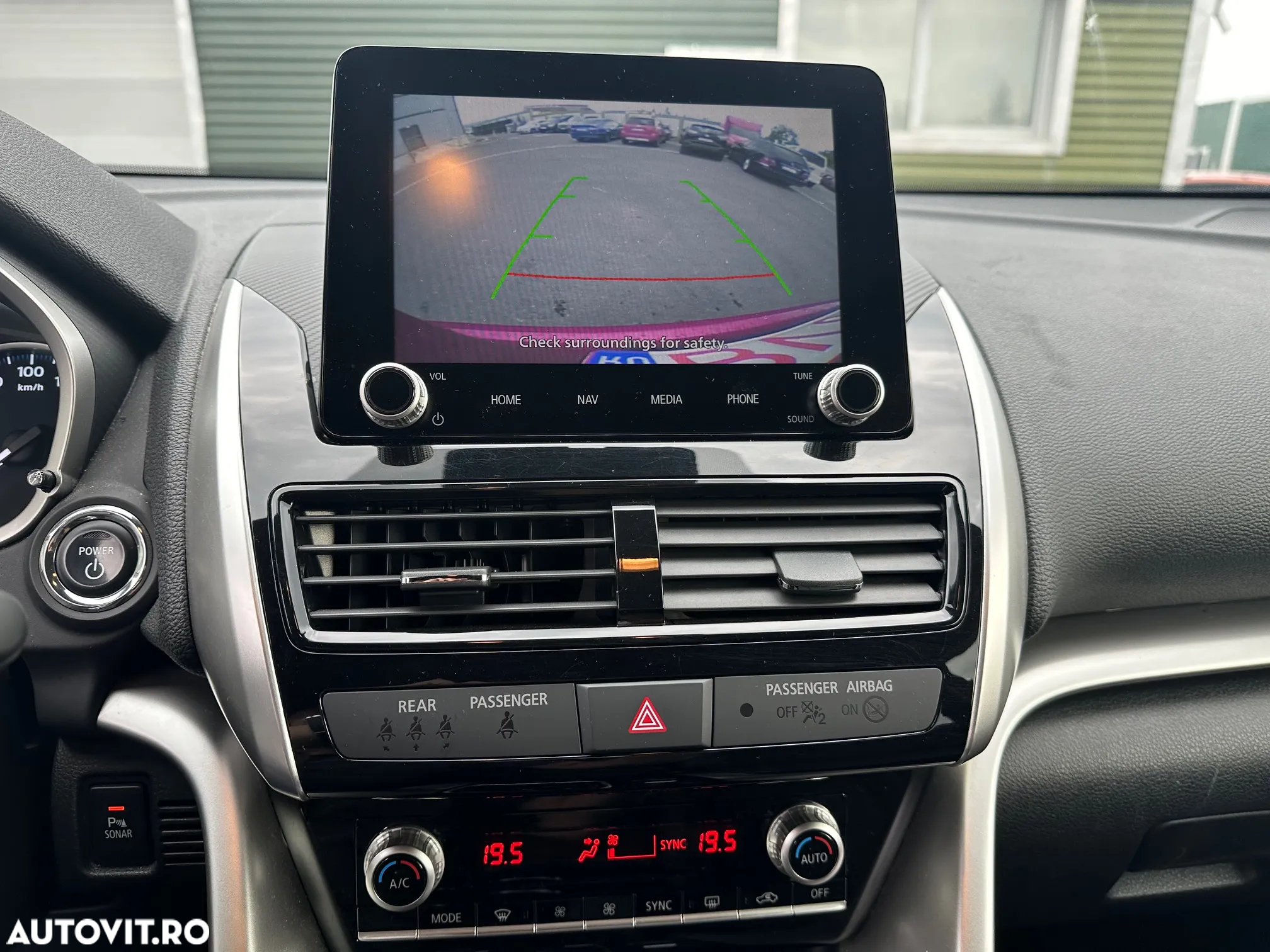 Mitsubishi Eclipse-Cross Plug-In Hybrid 4WD Plus - 21
