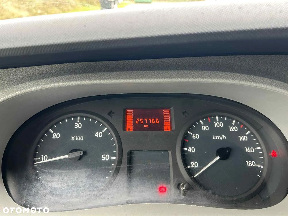Renault Master - 12