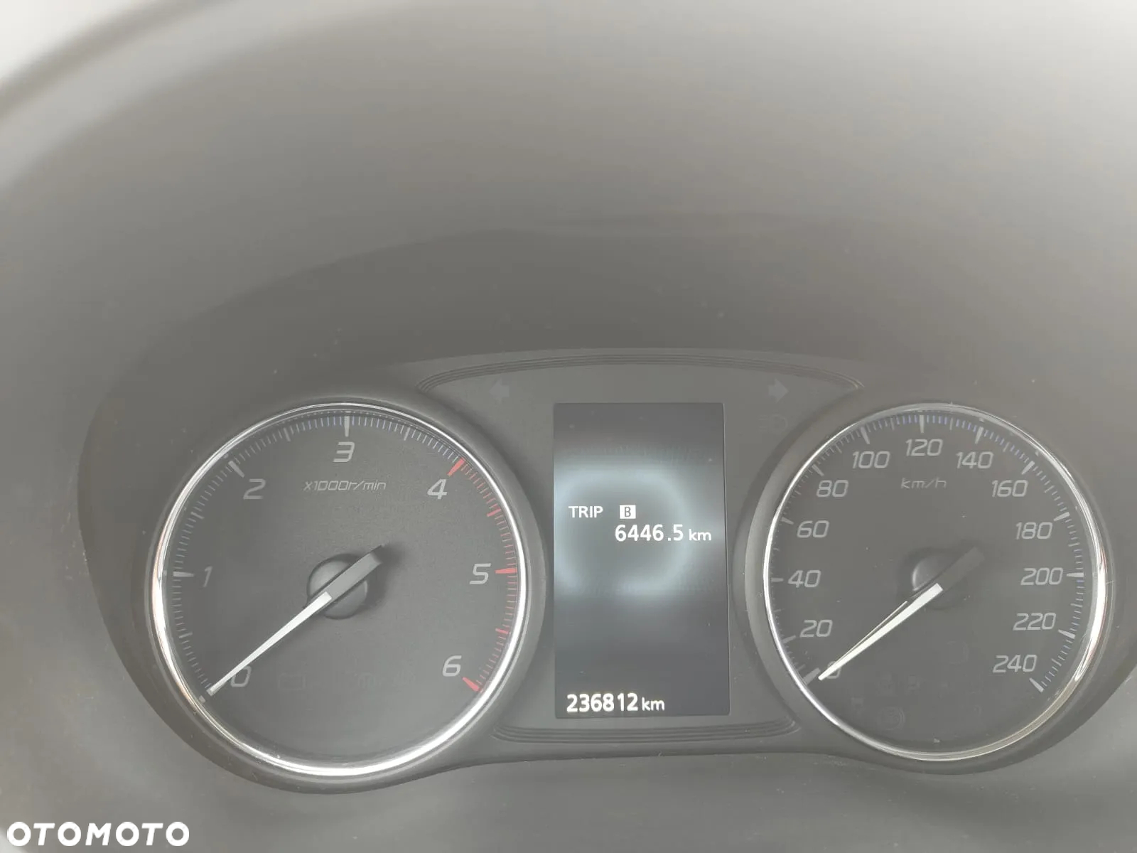 Mitsubishi Outlander 2.2 DID Intense - 12