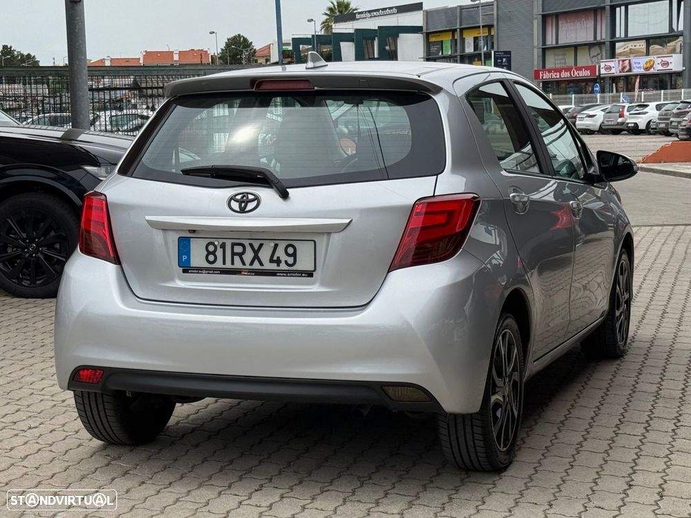 Toyota Yaris 1.33 VVT-i Sport - 5