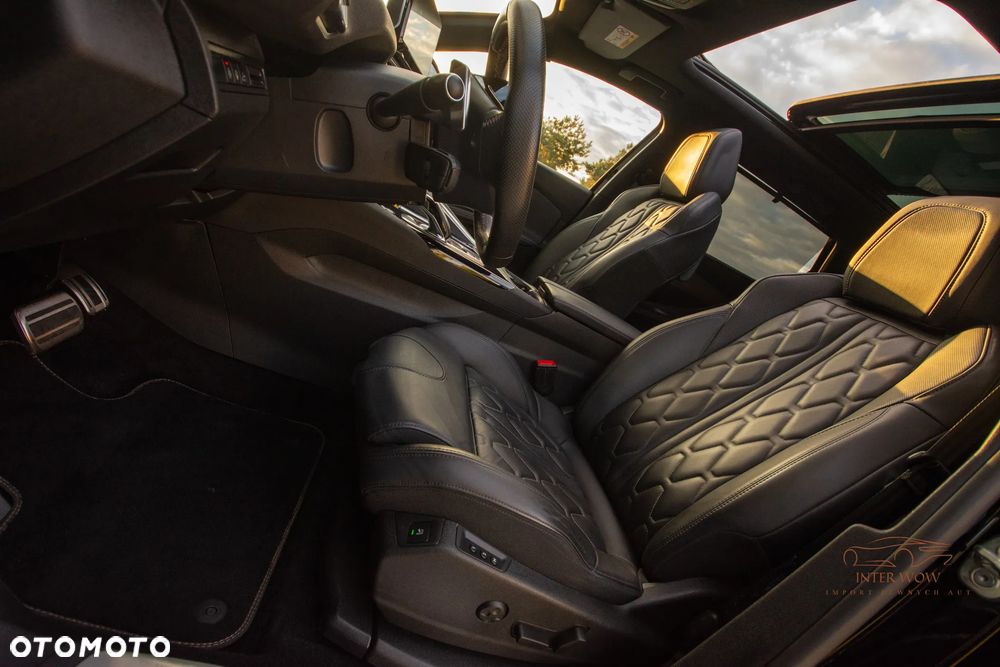 Peugeot 5008 1.6 PureTech GT Pack S&S EAT8 - 29