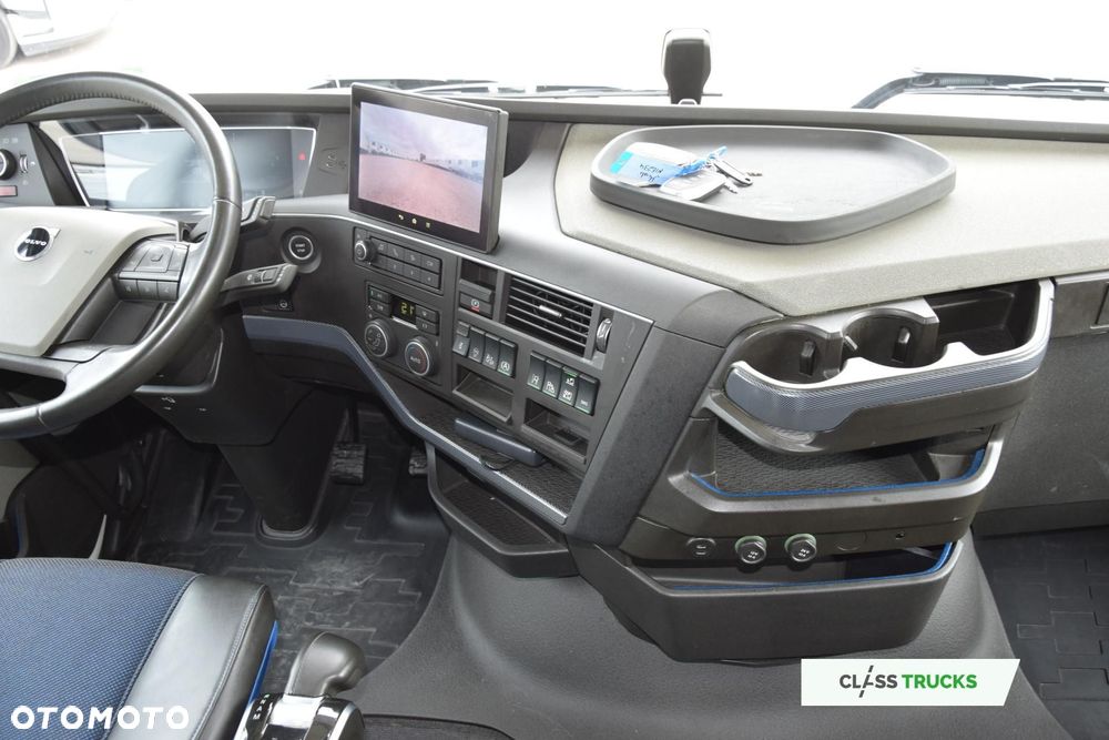 Volvo FH 460 XL i-Save I-ParkCool SideSkirts Mirror Cam - 11