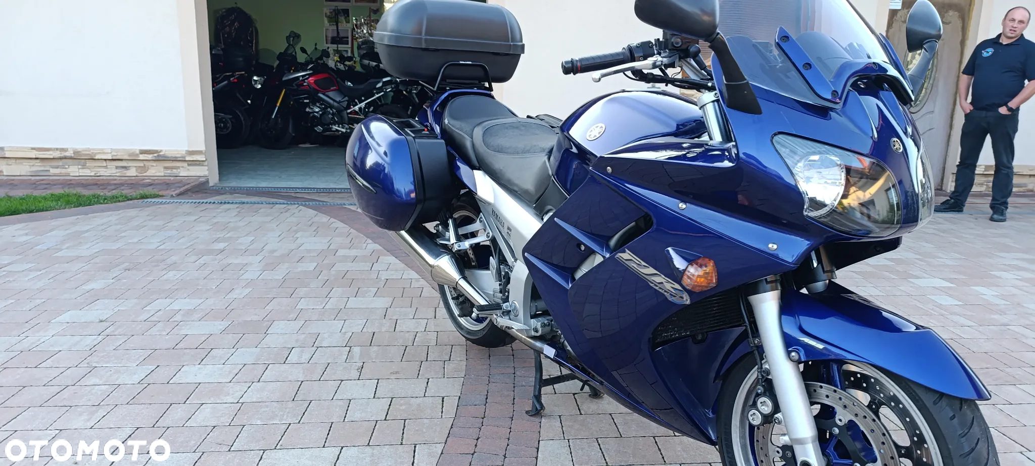 Yamaha FJR - 8