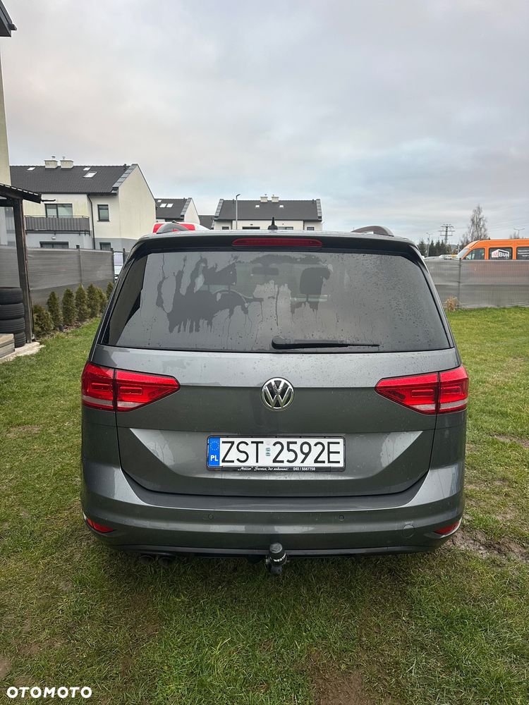 Volkswagen Touran 2.0 TDI SCR (BlueMotion Technology) DSG Comfortline - 5