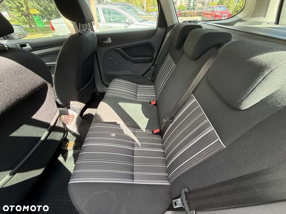 Ford Focus 2009 photo 5