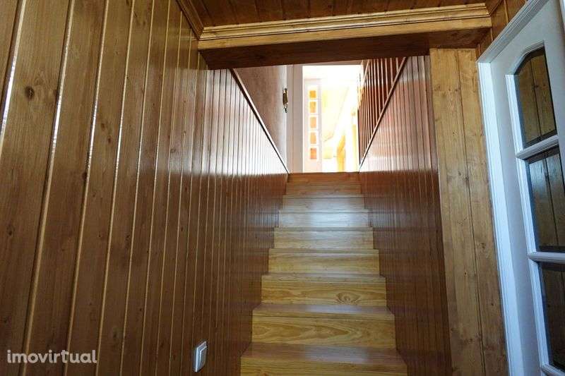 Moradia central e renovada junto ao Rio Douro, no Norte de Portugal - Grande imagem: 4/12