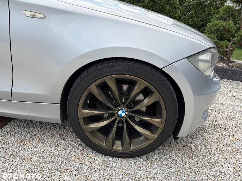 BMW Seria 1 120d - 11