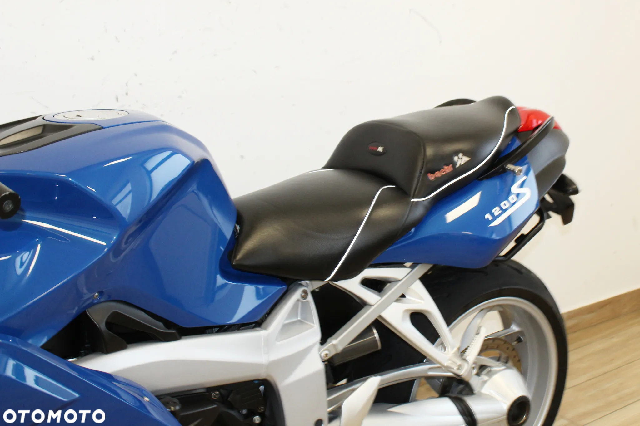 BMW K - 16