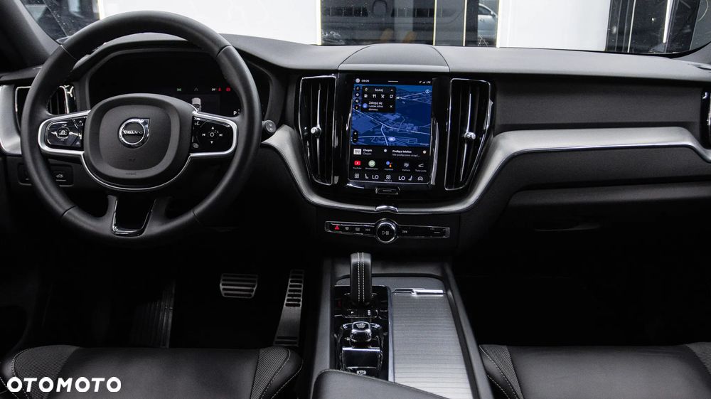Volvo XC 60 B5 D AWD R-Design - 16