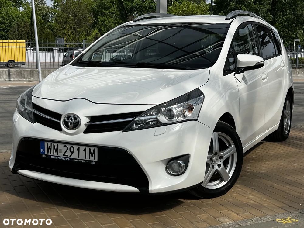 Toyota Verso 2.2 D-CAT Premium 7os - 2