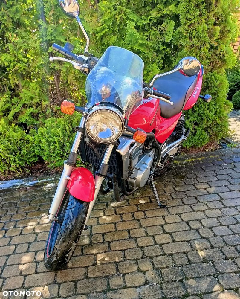 Kawasaki ER - 4